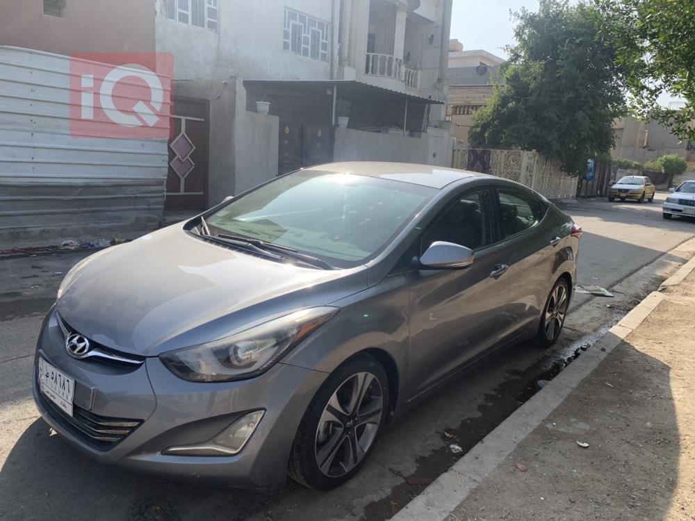 هیوندای ئەلەنترا